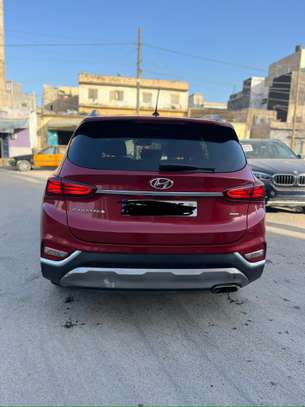 Hyundai Santa Fe image 8