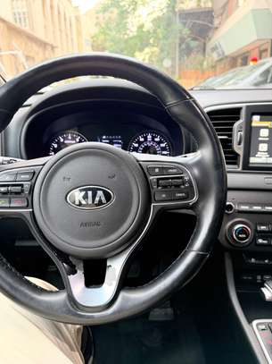 Kia Sportage image 15