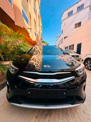 Kia stonic Année 2019 image 2