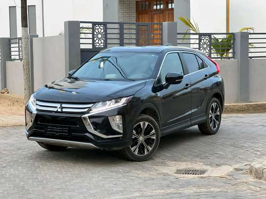 MITSUBISHI ECLIPSE CROSS image 6
