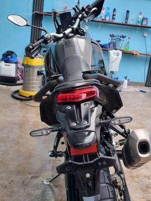 Yamaha Ténéré700 trail gris polyvalent Annee 2024 image 14