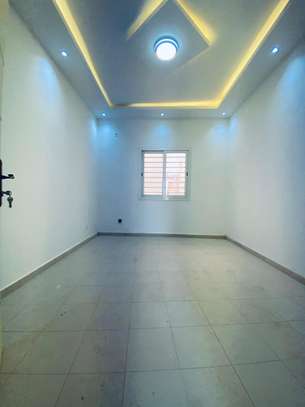Appartement modene à Yoff image 4