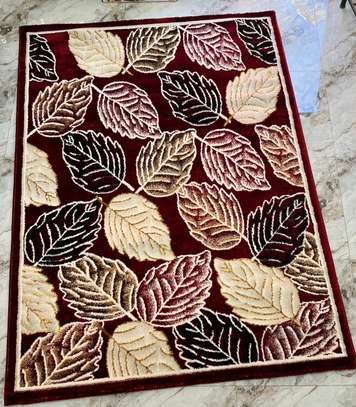 Tapis moderne deux dimensions disponibles image 6