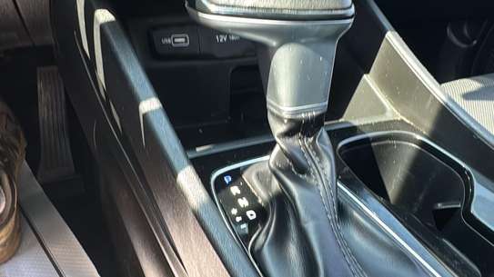 Hyundai Santa Fe image 10