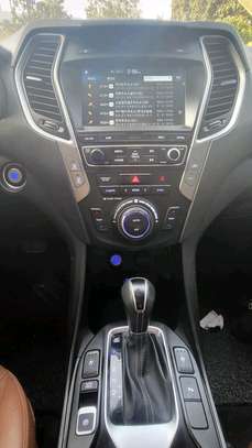 Hyundai Santa fe image 7