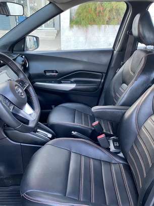 Nissan kicks 2018 image 3