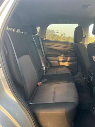 Mitsubishi  Outlander sport Année : 2018 image 7