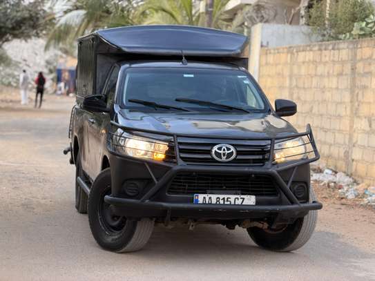 TOYOTA HILUX 2021 image 3