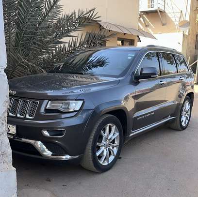 Jeep Diesel cherooke image 2