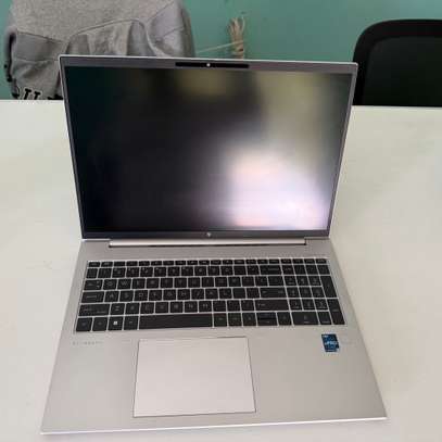 Hp elitebook 860 G10 i7 image 2