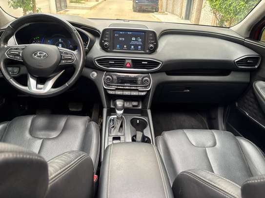 Hyundai Santafe 2019 image 6