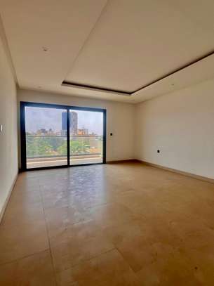 Appartement à louer à mermoz au 3e etage image 5