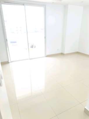 Bureaux à louer Almadies image 2