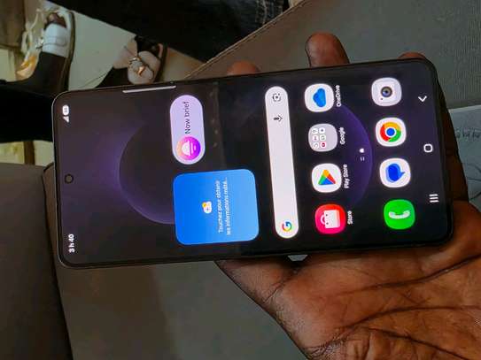 Samsung galaxie S25 Edge 256GB 12GB ram image 2