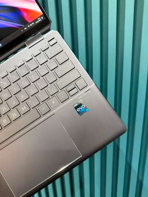HP Spectre x360 14-ef2xxx image 4