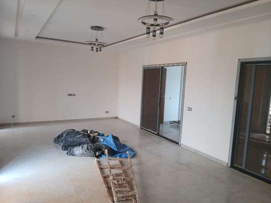 Un appartement f4 à louer à Ouakam image 6