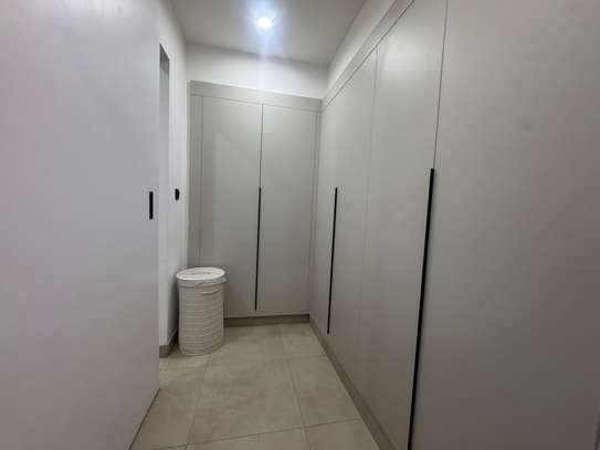Appartement Meublé F4 à louer à fan résidence image 6