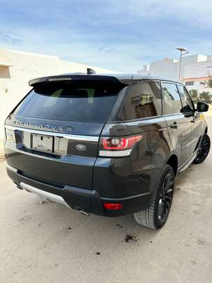 Range Rover sport image 13