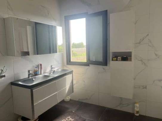 🏡 À vendre : splendide villa à Guérigne, M'Bour. image 6