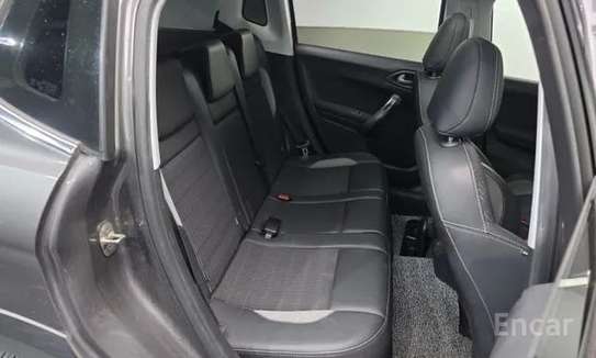 Peugeot 2008 année 2017 image 6