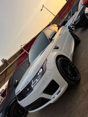 Range Rover Sport SUPERCHARGED image 6