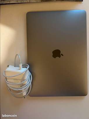 MACBOOK PRO 15 TOUCH BAR 2018 i7 image 4