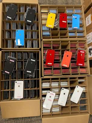 IPhone XR 64 giga et 128 image 2