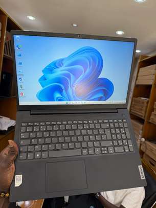 Ordinateur Lenovo duel cor image 2