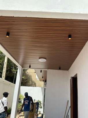 Faux plafond en PVC 3m x 30cm image 2