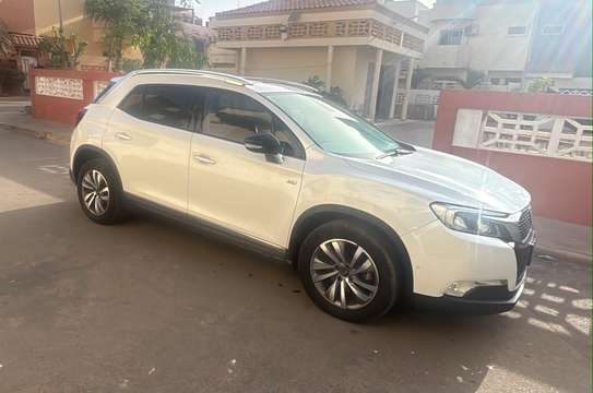CITROËN DS6 2016/2017 image 3