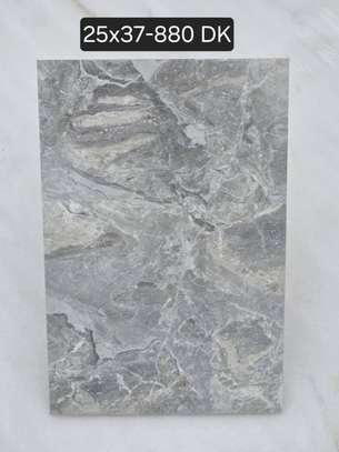 Carrelage effet marbre 25x37 brillant image 2