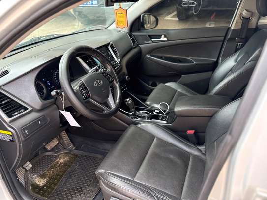 Hyundai image 9