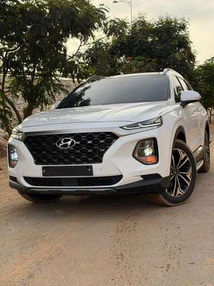 Hybndai santa fe 2018 image 15
