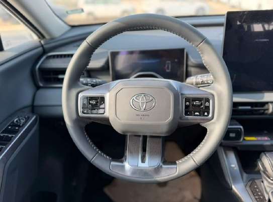 TOYOTA RAV4 NOUVEAU MODEL - NEUF - 0km image 7