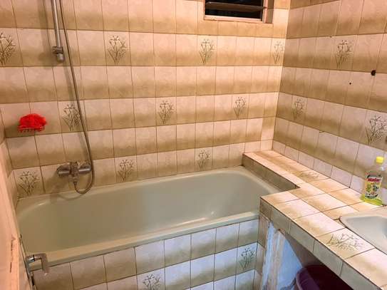 APPARTEMENT 89 m2 Rond Point SICAP LIBERTE image 10