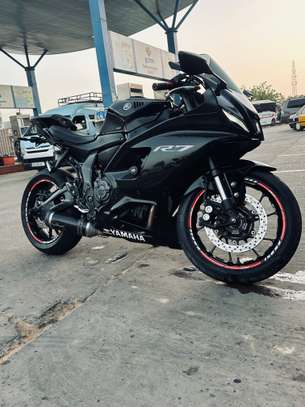 Yamaha R7 2023 image 2