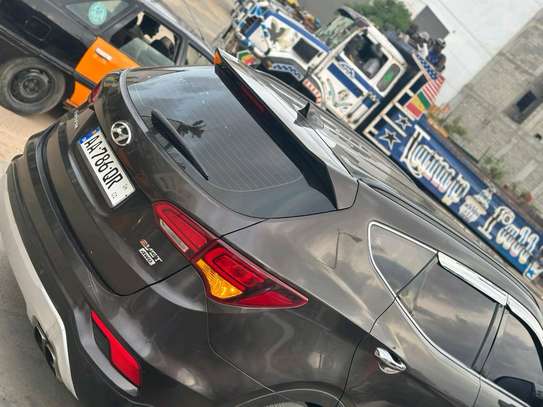 Hyundai santafe 2016 image 10