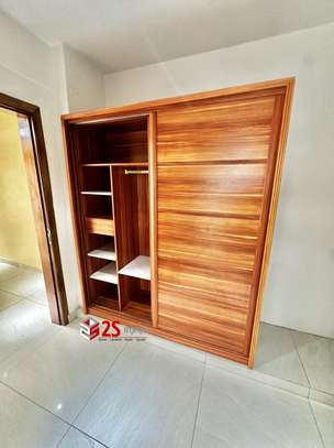 Villa en R+2 à louer à Mermoz Sotrac image 14