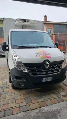 Renault Master Année  2017 image 4