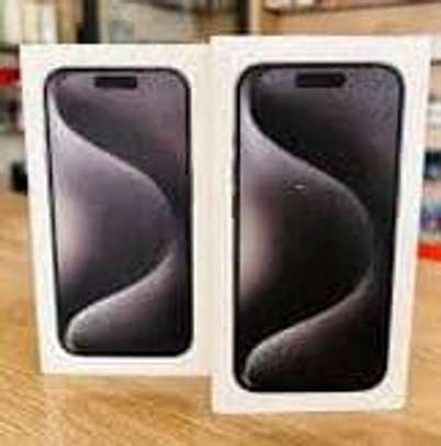 iPhone 15 Pro 128Go scellé image 2