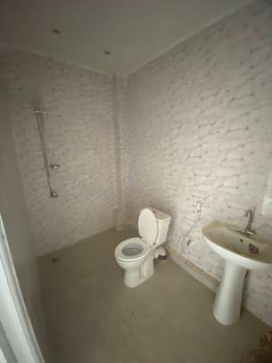 APPARTEMENT F3 YOFF BIAGUI image 10