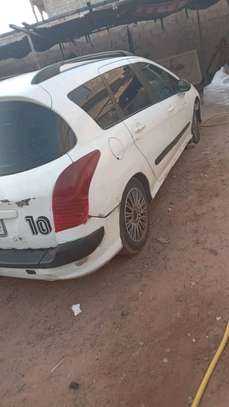 Peugeot 308 2011 image 3