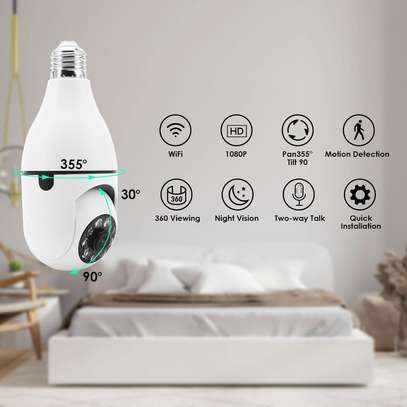 Caméra De Surveillance wifi format Ampoule rotative image 3