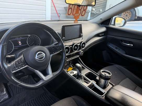 Nissan Sentra SV 2020 image 3