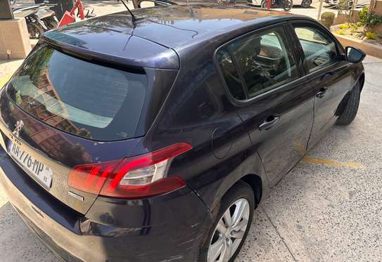 PEUGEOT 308 année 2016 image 12