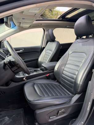 Ford edge SEL image 4