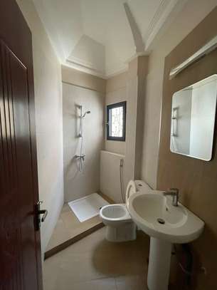 APPARTEMENTS F3  NGOR ALMADIES image 2