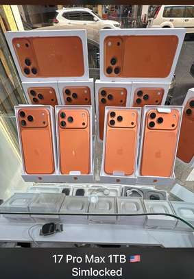 iPhone 17 Pro Max 256gb image 3
