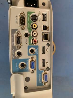 Projecteur Epson model powerlite 93, 97h avec HDMI image 2
