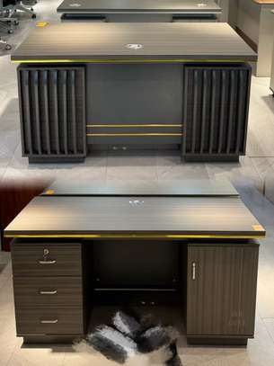 Meubles de bureaux image 2